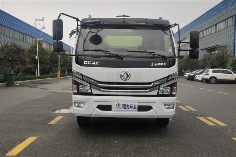 國(guó)六大多利卡 10方 清洗吸污車