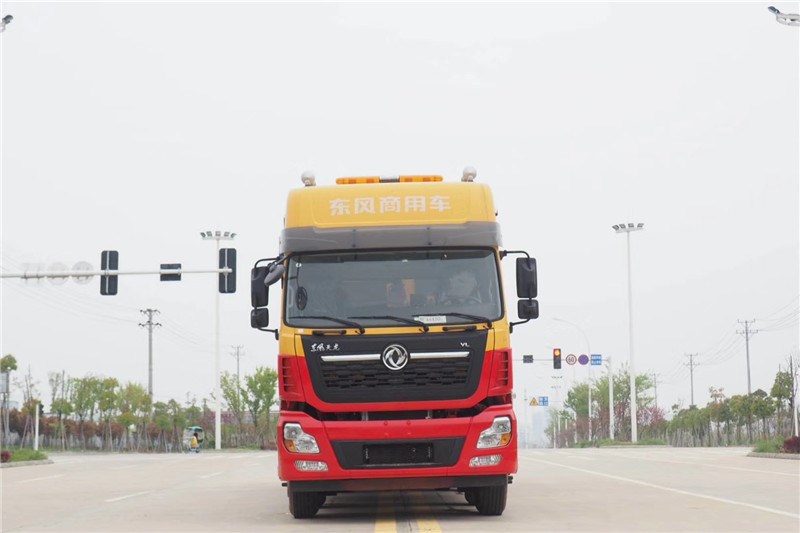 國六東風天龍前四后八 32方 清洗吸污車