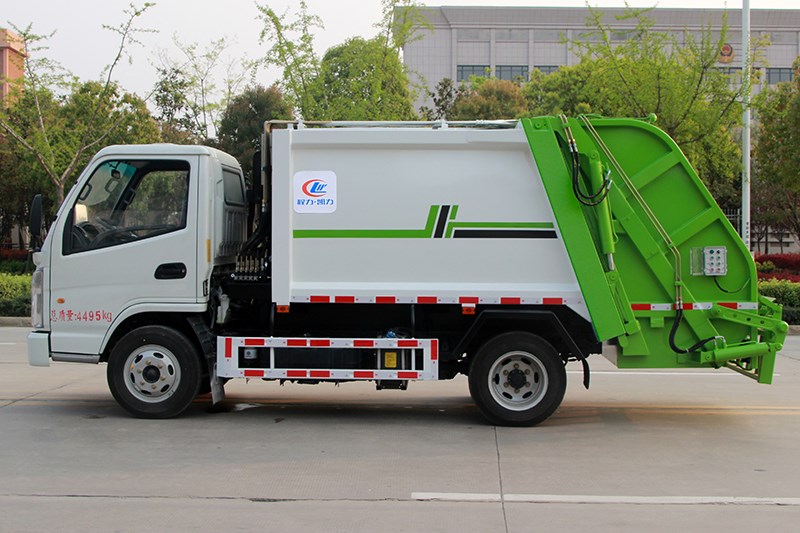 國(guó)六 藍(lán)牌 4方 凱馬壓縮垃圾車