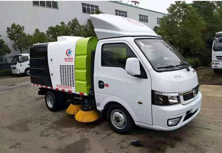 東風(fēng)途逸3方掃路車 國(guó)六